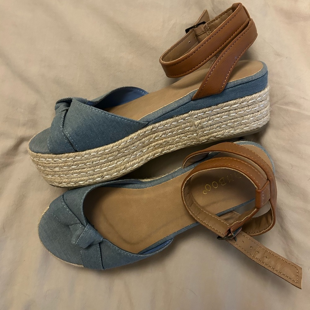 BAMBOO Blue and Tan Platform Espadrille Sandals - Womens 6.5 - Denim Chambray
